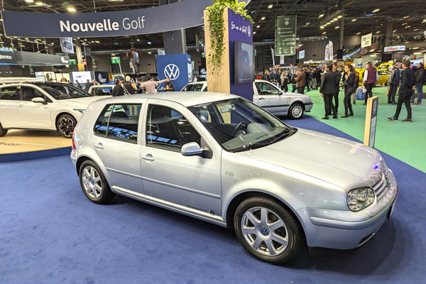 La Golf IV lancée en 1997 commence a se faire une place parmi les youngtimers dans ses versions les plus sportives V6 4Motion et R32