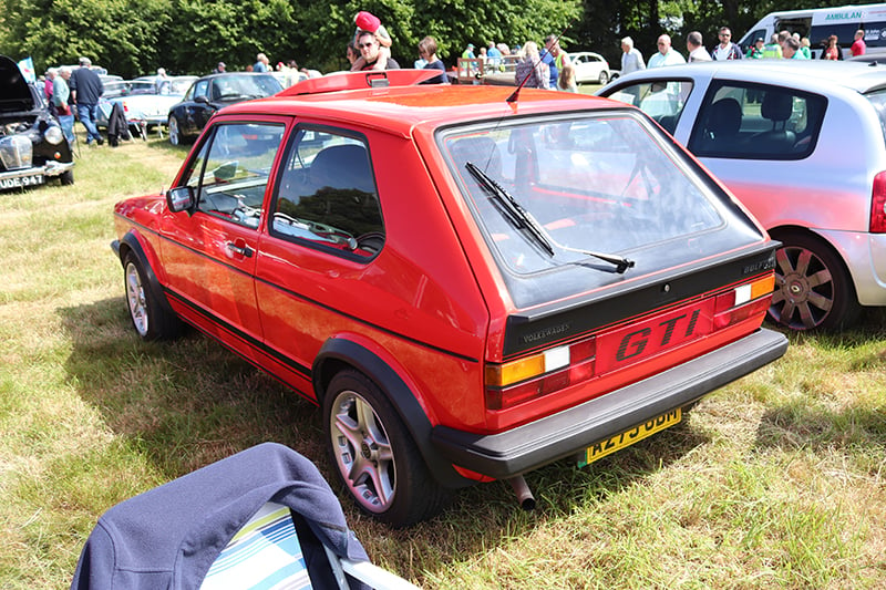 Golf 1 GTI rouge - Youngtimer